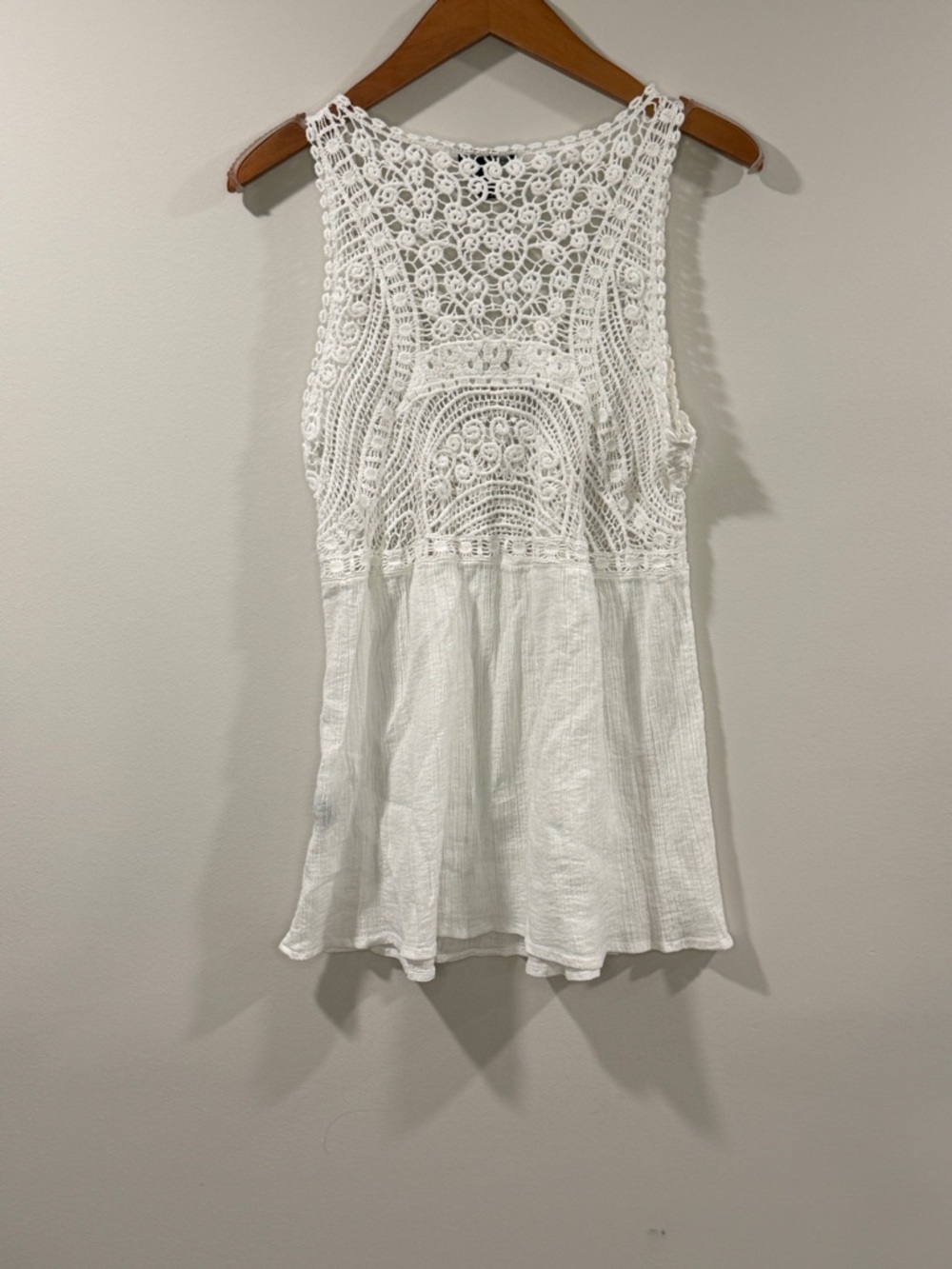 Ralph Lauren Womens White Crochet Panel Sleeveless Tank Top Size M - Picture 3 of 9